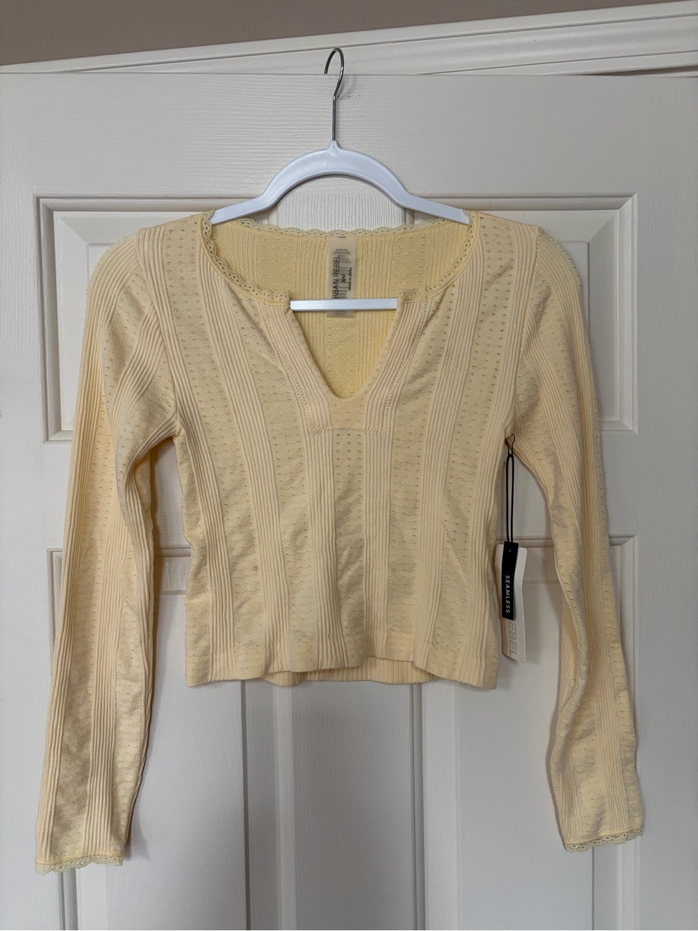 Lightweight Ribbed VโNeck Crop Top in Soft Cream